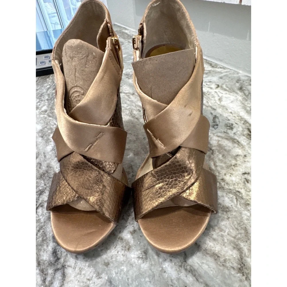 Michael Michael Kors Elena peep-toe sandals nude satin embossed leather design 6